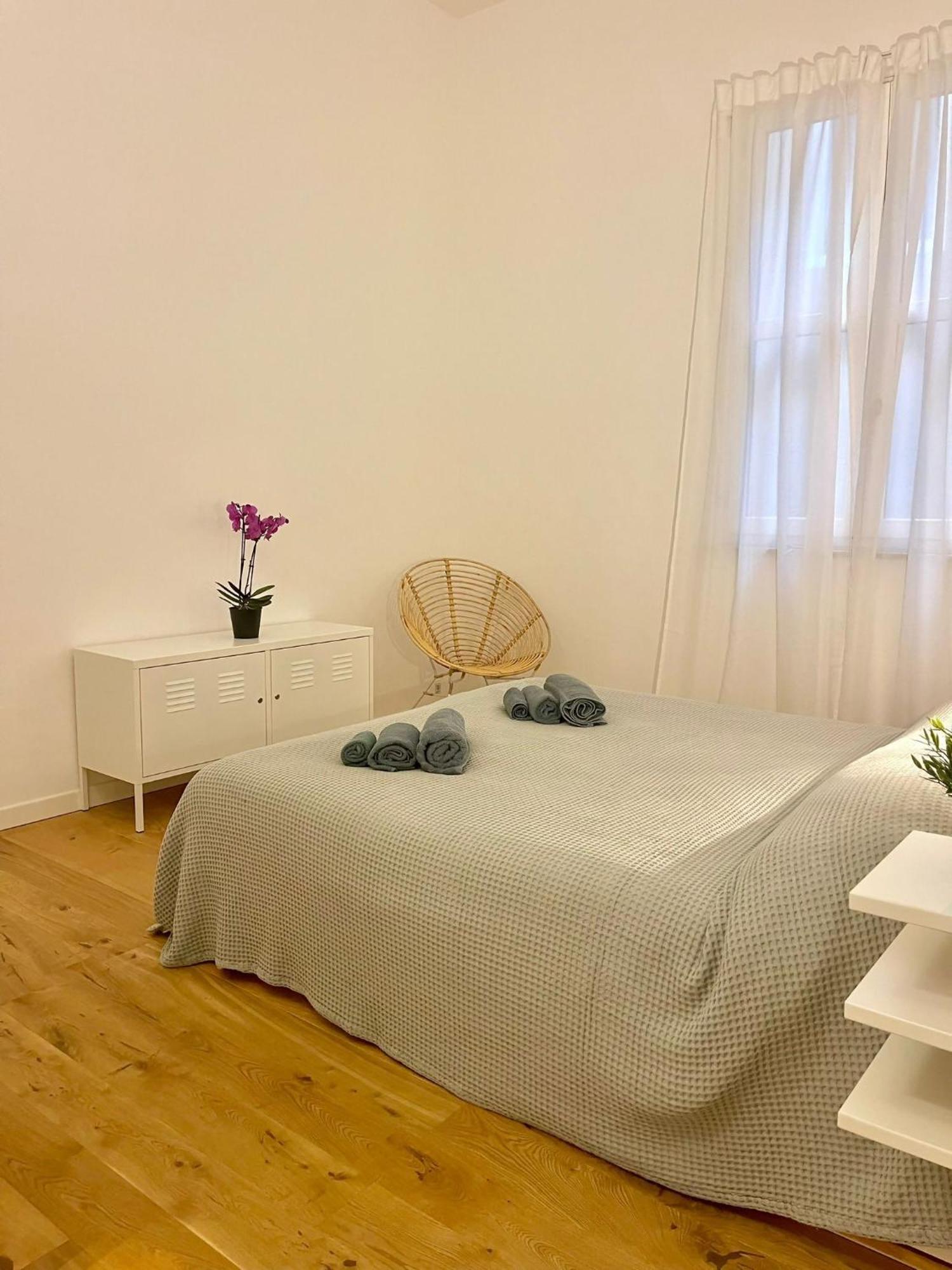 I Marmi New Royal Design Apartment Ліворно Екстер'єр фото